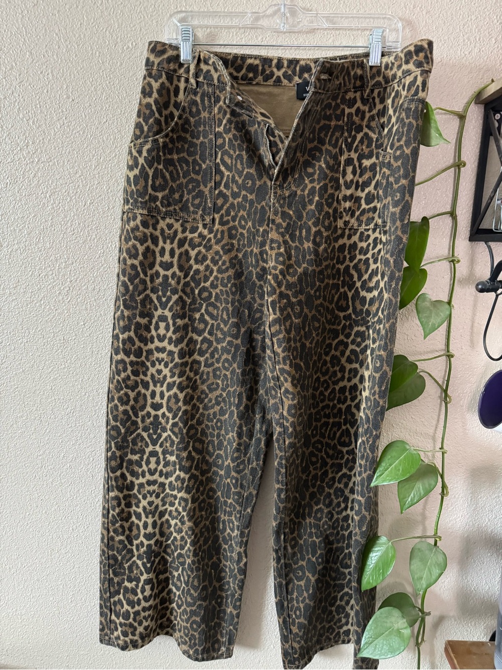 Vici Moment In Time Leopard Print Pants - Picture 2 of 7